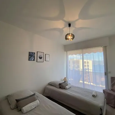 Apartment Grand T3 Avec Vue Ajaccio (Corsica)